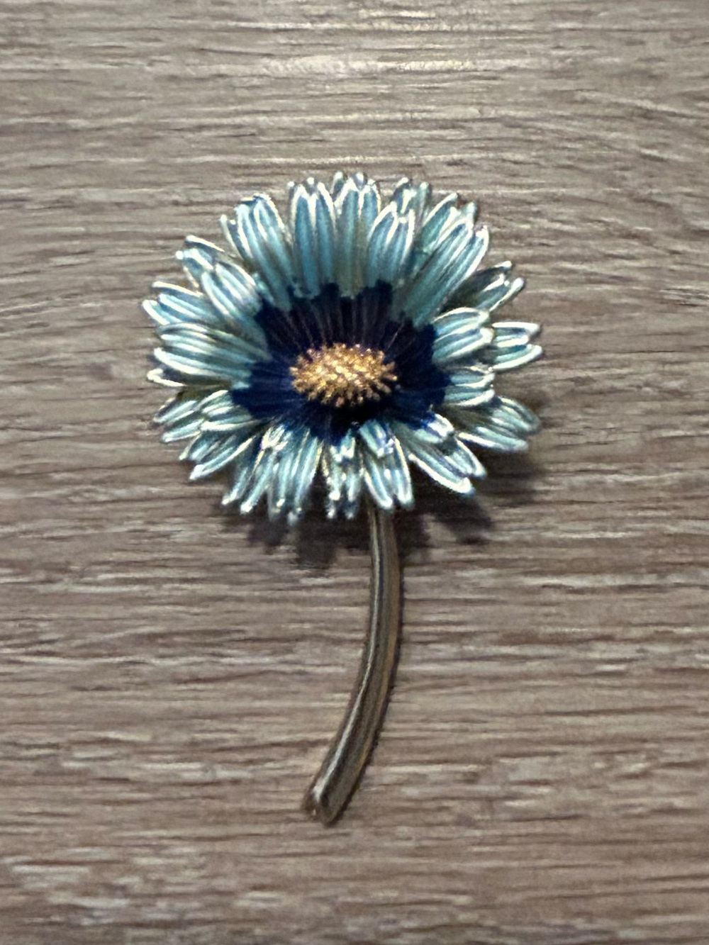Blue Daisy Brooch with Gold Center